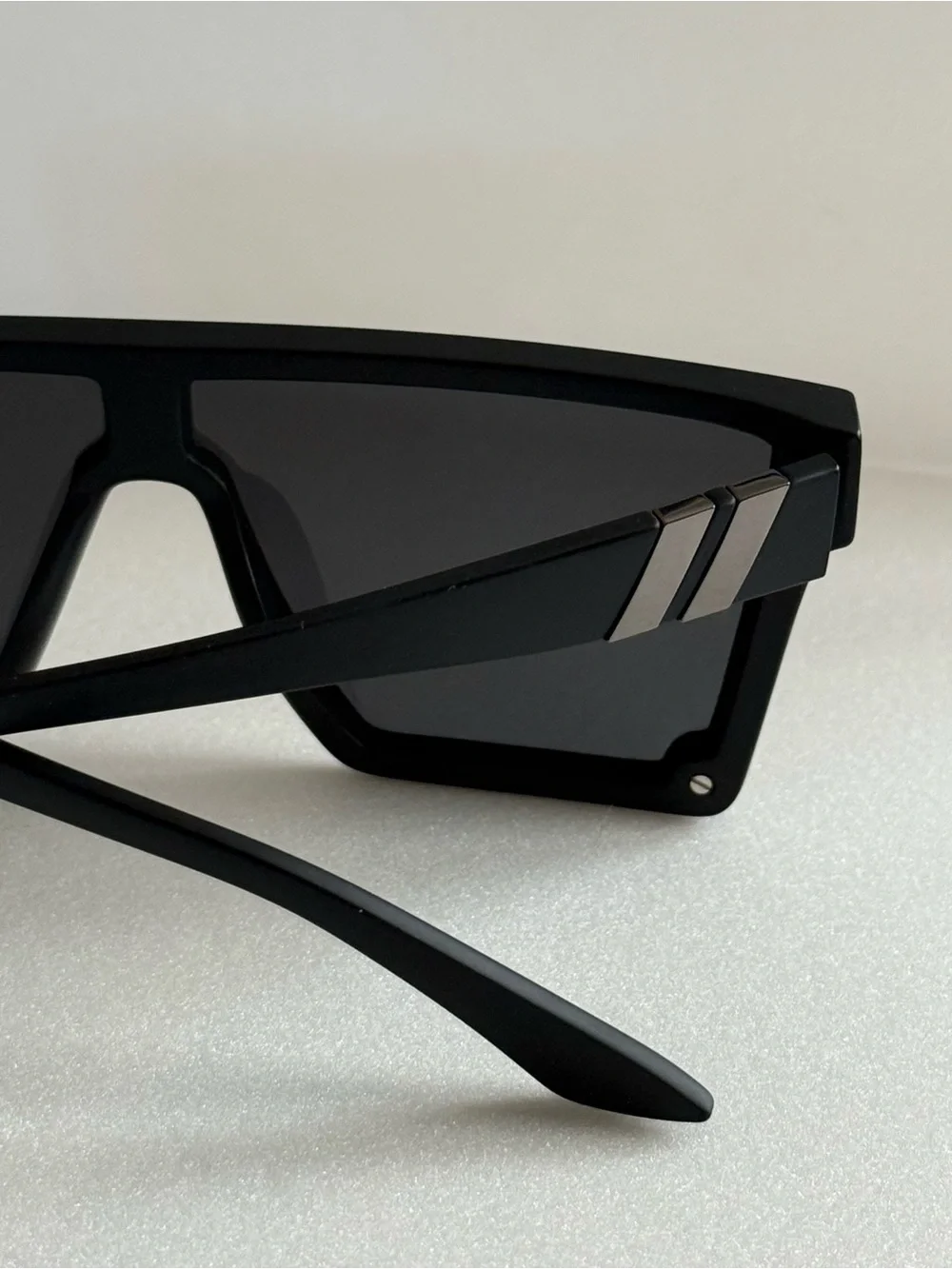 Blenders 58 OG Shield Sunglasses